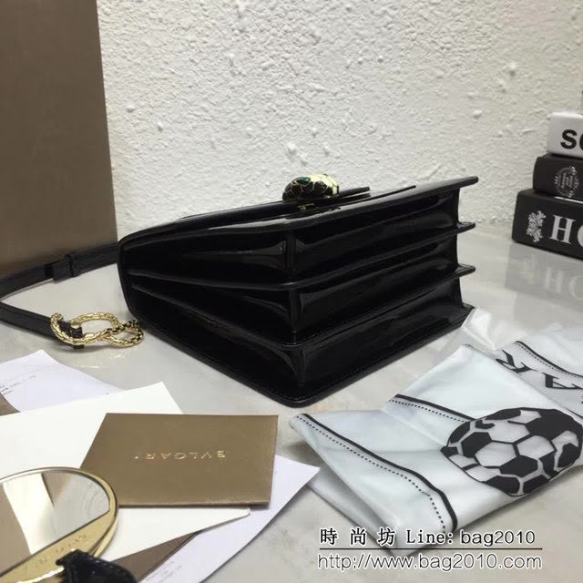 BVLGARI寶格麗 專櫃新款 蛇頭扣環 漆皮手提肩背斜挎包 可拆卸肩帶 38329 FYD1397